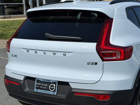 Used 2026 Volvo XC40 B5 Plus w/ Protection Package Premier AWD/4WD image 9