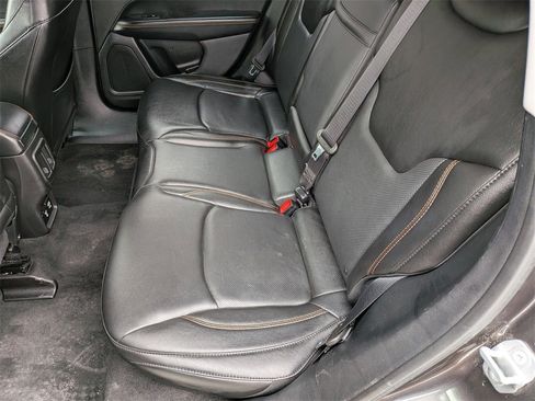 Used 2018 Jeep Compass Limited image 21