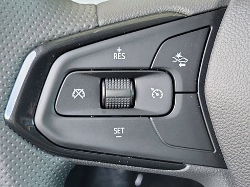 New 2026 Chevrolet Trax LT FWD image 8