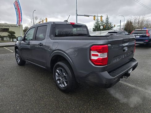 Used 2025 Ford Maverick XLT w/ Equipment Group 302A image 8