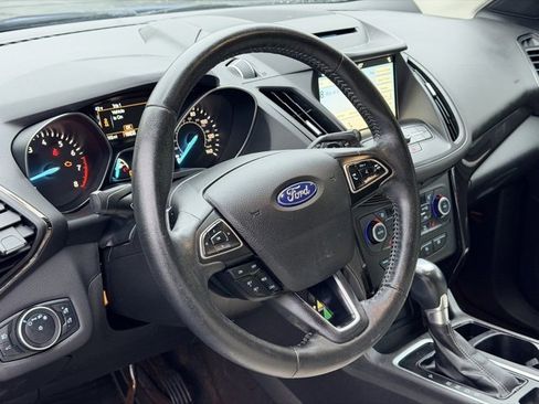 Used 2018 Ford Escape SEL w/ SEL Sport Appearance Package image 7