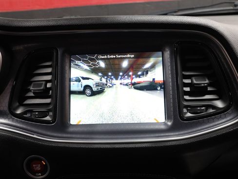 Used 2018 Dodge Challenger SRT w/ Technology Group RWD image 65