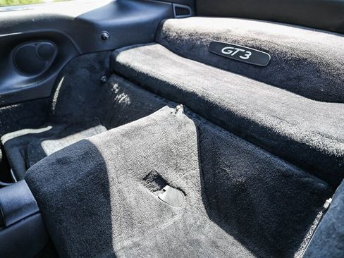 Used 1999 Porsche 911 Carrera 4 AWD/4WD image 46