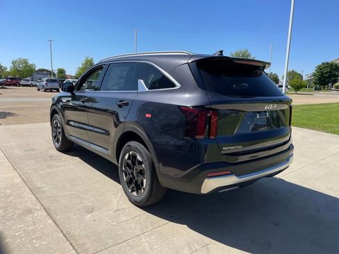 New 2026 Kia Sorento S AWD/4WD image 7