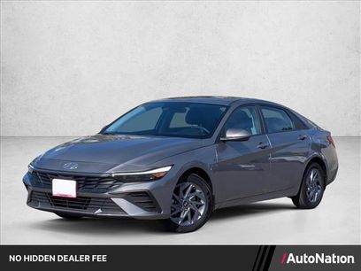Used 2024 Hyundai Elantra SEL