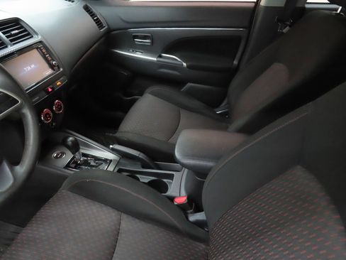 Used 2019 Mitsubishi Outlander Sport ES AWD/4WD image 20