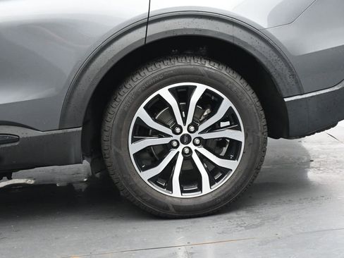 Used 2022 Ford Explorer ST AWD/4WD image 13