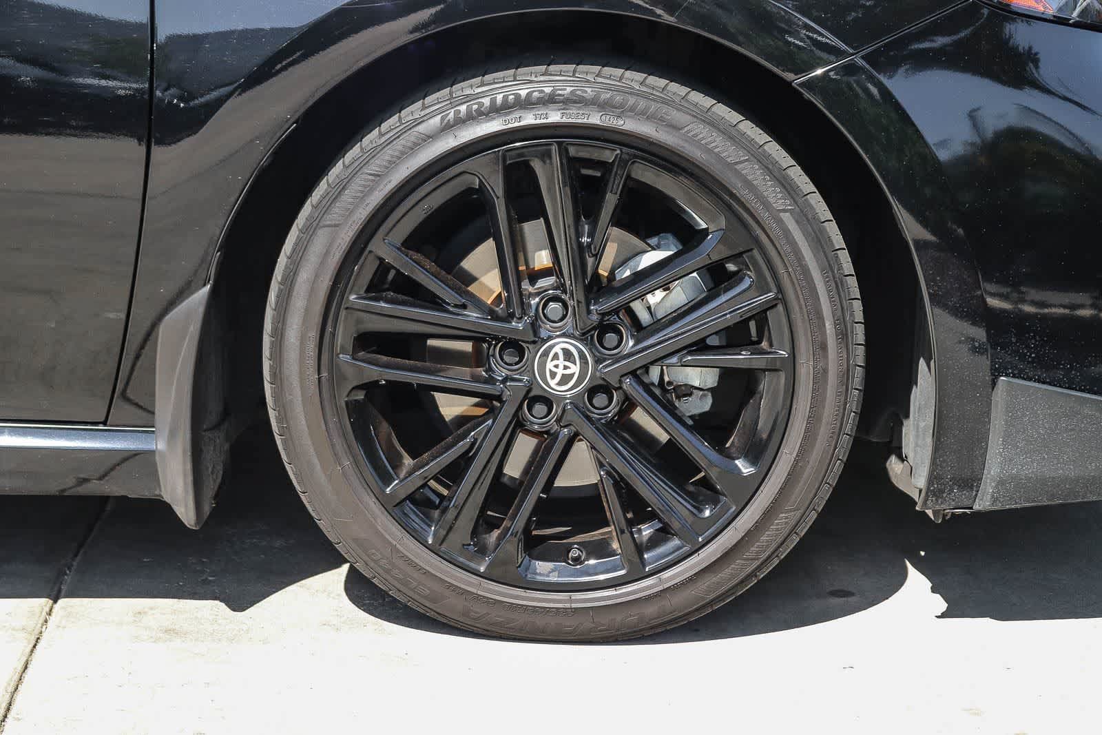 Used 2025 Toyota Camry SE FWD image 8