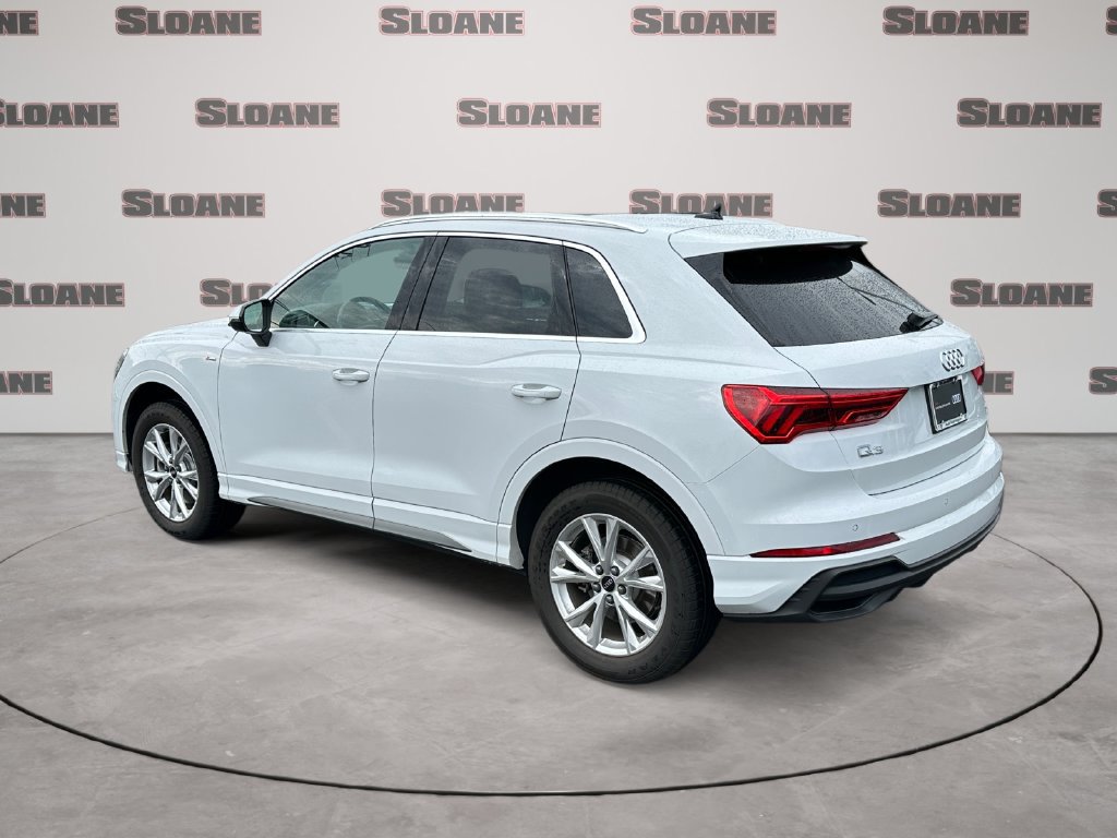 Certified 2024 Audi Q3 2.0T Premium Plus w/ Premium Plus Package AWD/4WD image 3