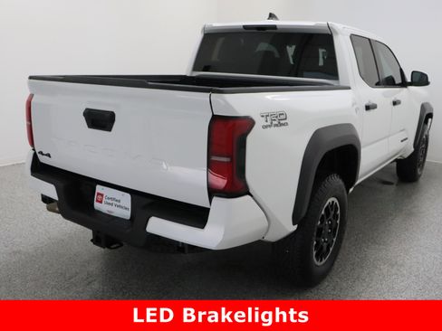 Certified 2025 Toyota Tacoma TRD Off-Road image 7