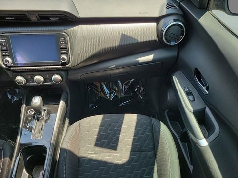 New 2024 Nissan Kicks SV image 16