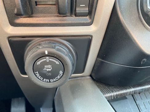 Used 2021 Ford F350 Lariat w/ Tremor Off-Road Package AWD/4WD image 16