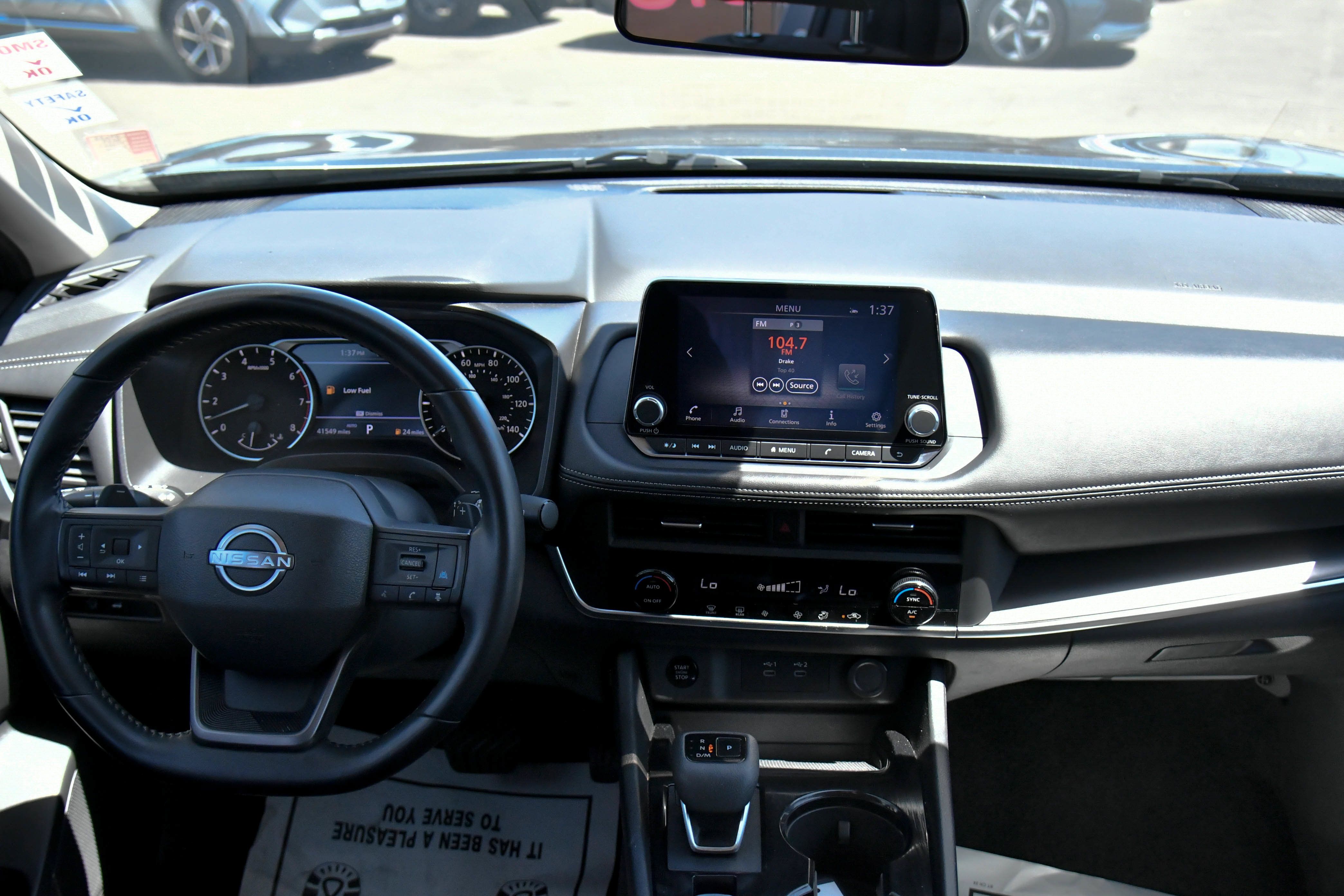 Used 2025 Nissan Rogue SV AWD/4WD image 37