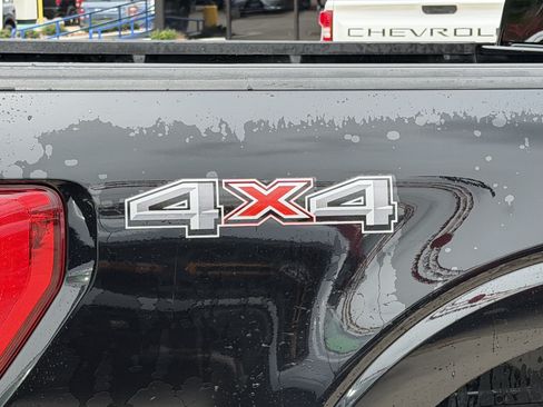 Used 2022 Ford F150 XLT w/ Equipment Group 301A Mid AWD/4WD image 6