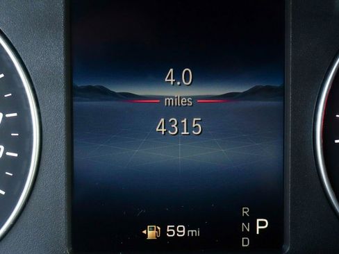 Used 2025 Mercedes-Benz Sprinter 2500 image 26