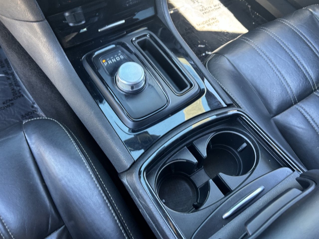 Used 2019 Chrysler 300 S w/ 300S Premium Group RWD image 25