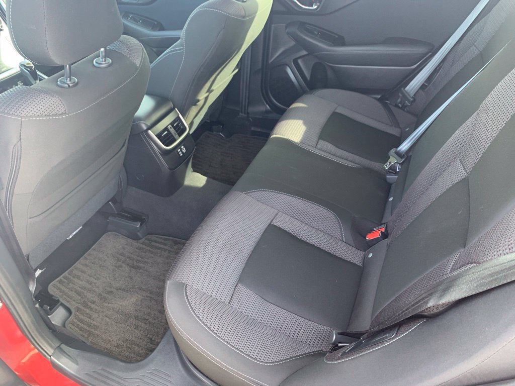 Used 2025 Subaru Outback Premium AWD/4WD image 17