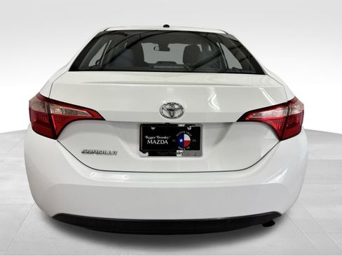 Used 2019 Toyota Corolla LE w/ LE Premium Package image 7