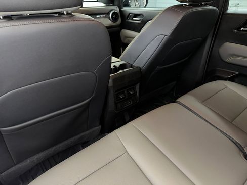 Certified 2024 Chevrolet Colorado ZR2 w/ ZR2 Convenience Package III image 20