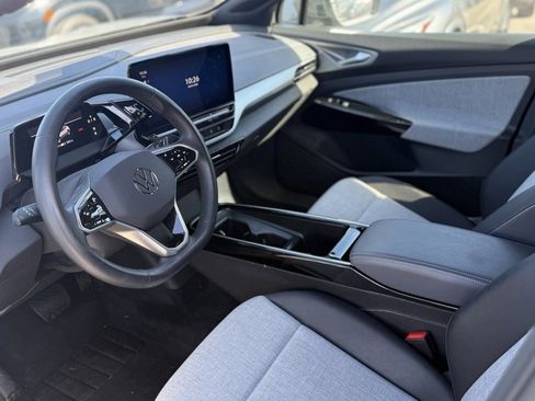 Certified 2023 Volkswagen ID.4 Pro image 2