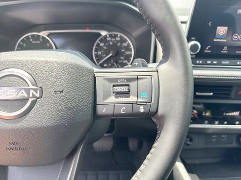 Used 2026 Nissan Rogue SV AWD/4WD image 24