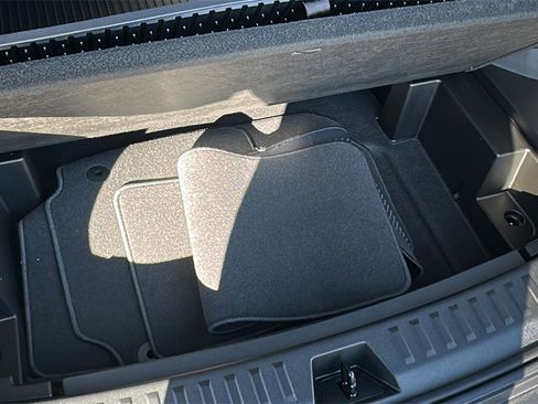 New 2026 Chevrolet Equinox RS w/ LPO, Floor Liner Package image 30