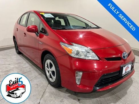 Used 2014 Toyota Prius Two image 1