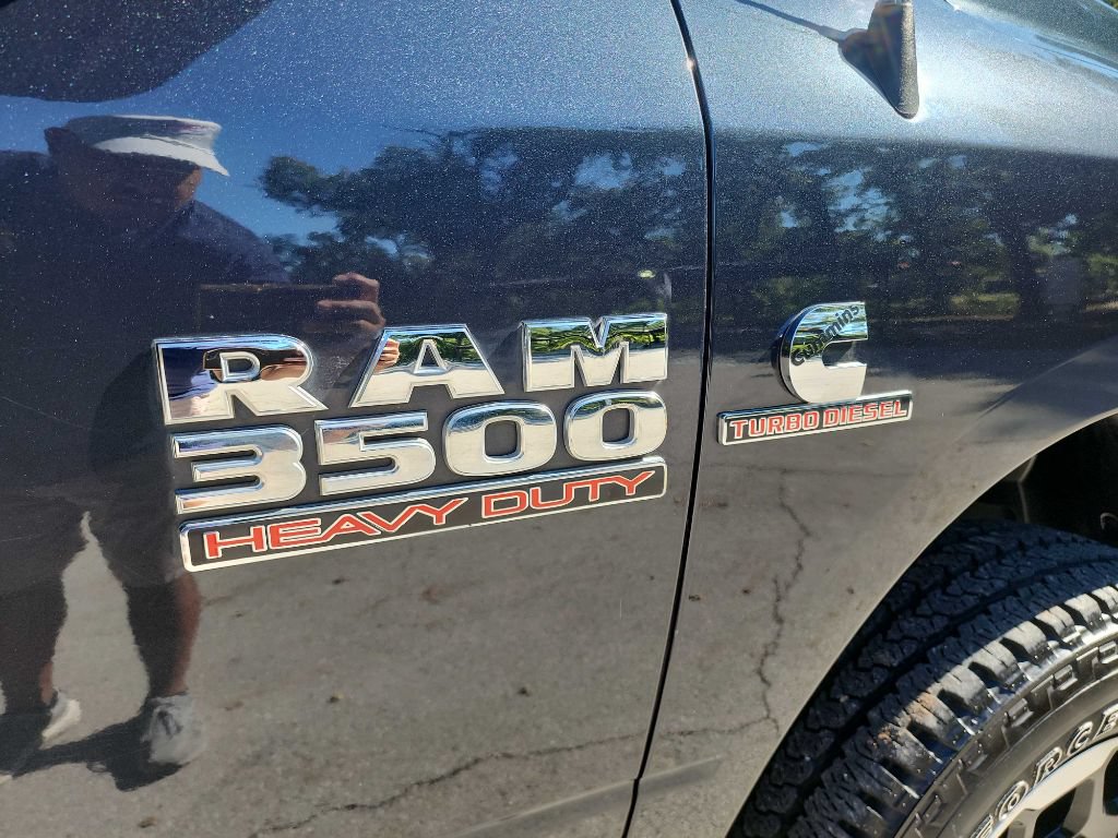 Used 2018 RAM 3500 Tradesman w/ Chrome Appearance Group AWD/4WD image 13