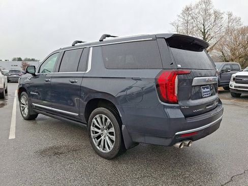 Used 2021 GMC Yukon XL Denali w/ Denali Premium Package image 8