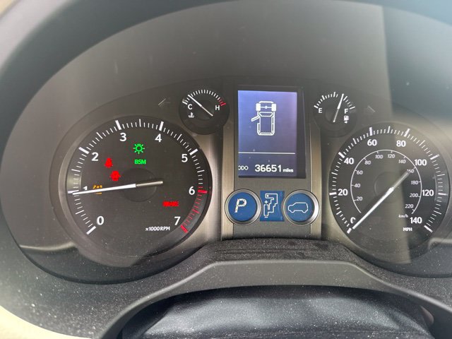 Used 2019 Lexus GX 460 Premium w/ Premium Package AWD/4WD image 2