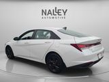 Used 2022 Hyundai Elantra SEL image 3