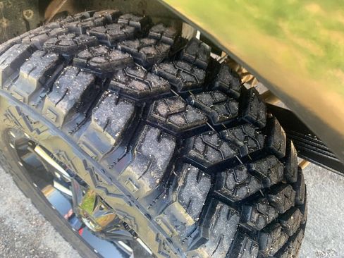 Used 1999 Ford F250 XLT image 14