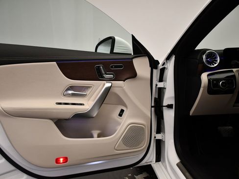 Used 2023 Mercedes-Benz CLA 250 CLA 250 image 56