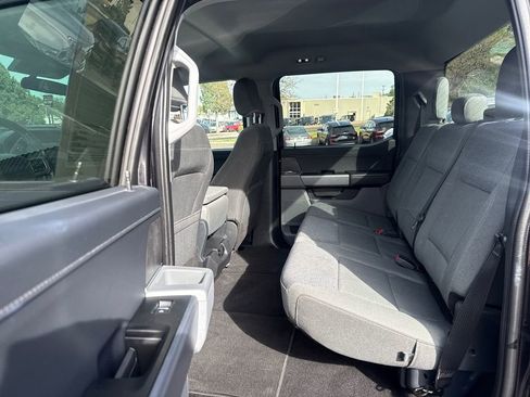 Used 2025 Ford F150 XLT w/ Equipment Group 301A Standard AWD/4WD image 18