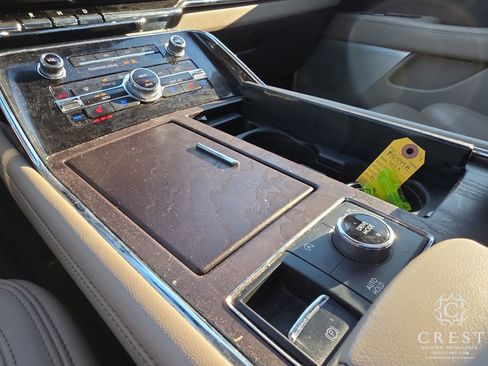 Used 2023 Lincoln Navigator Reserve image 29