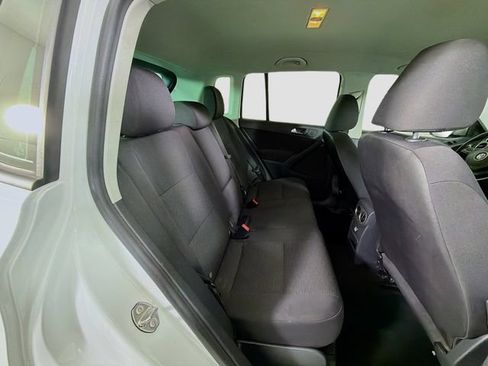 Used 2017 Volkswagen Tiguan S AWD/4WD image 24