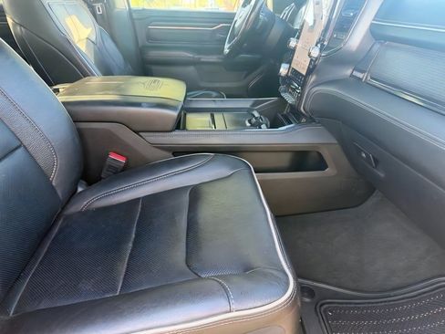 Used 2022 RAM 1500 Limited AWD/4WD image 11