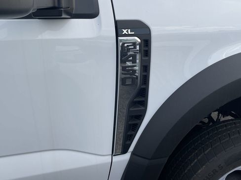 New 2024 Ford F450 XL w/ XL Chrome Package image 8