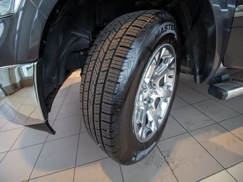 Used 2016 RAM 1500 Laramie w/ Convenience Group image 24