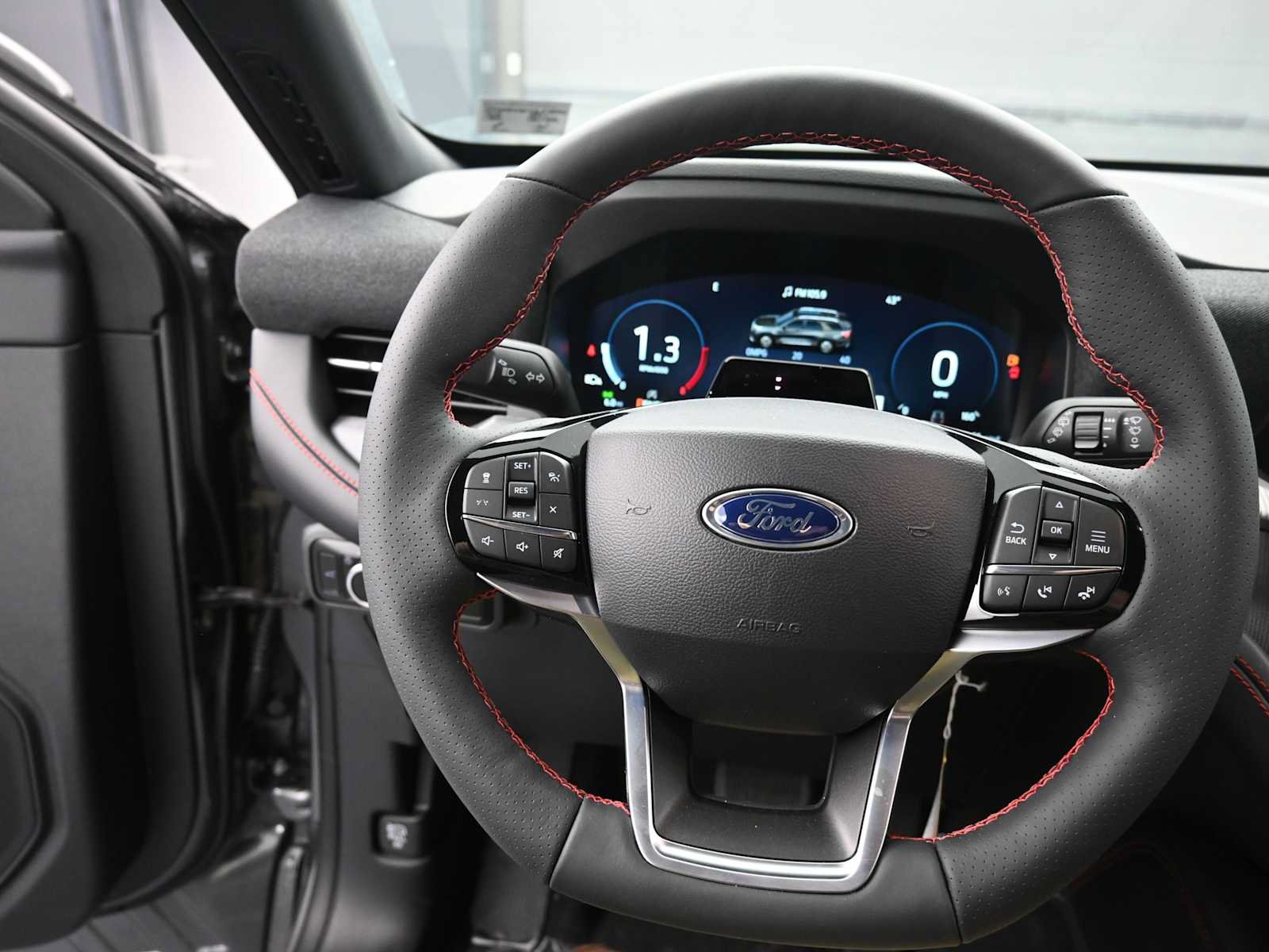 New 2026 Ford Explorer ST-Line AWD/4WD image 30