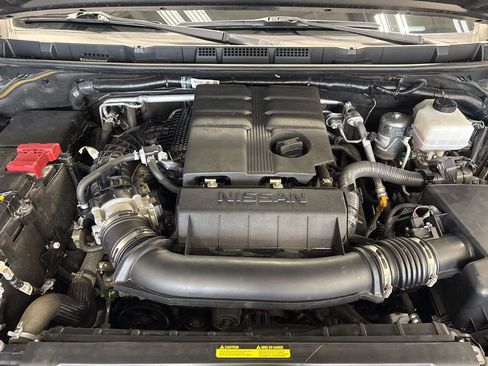 Used 2023 Nissan Frontier PRO-4X w/ Pro-4X Premium Package AWD/4WD image 43