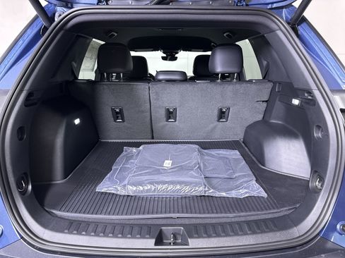 New 2026 Chevrolet Equinox LT w/ Convenience Package II image 61