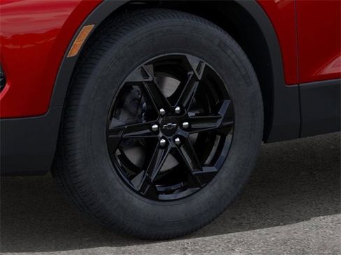 New 2026 Chevrolet Blazer LT image 9