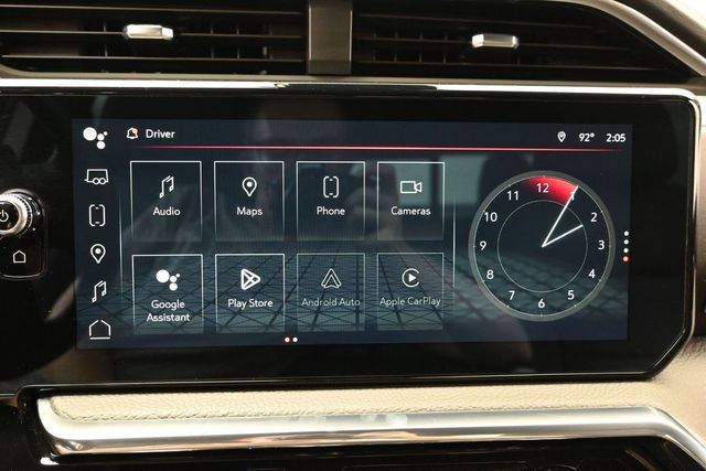 Used 2024 GMC Sierra 1500 Denali w/ Technology Package AWD/4WD image 35