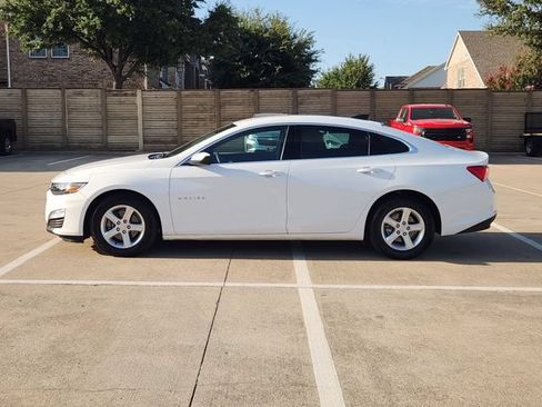 Used 2024 Chevrolet Malibu LS FWD image 12