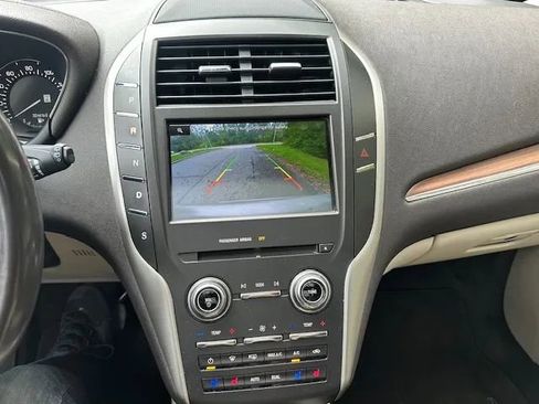 Used 2015 Lincoln MKC AWD w/ Equipment Group 102A Reserve image 20