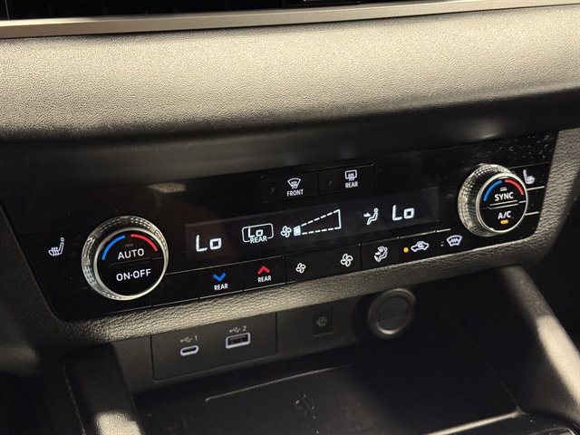 Used 2022 Mitsubishi Outlander SEL AWD/4WD image 32