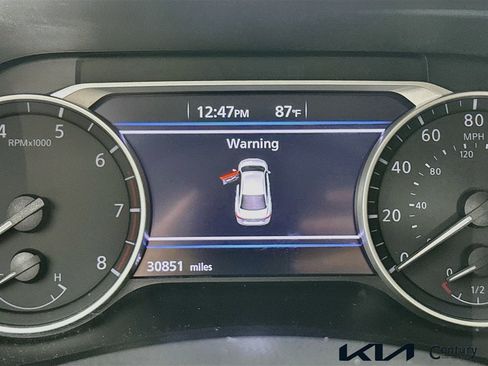 Used 2024 Nissan Sentra SV w/ All-Weather Package FWD image 12