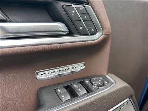 New 2026 GMC Sierra 1500 Denali w/ Denali Reserve Package AWD/4WD image 26