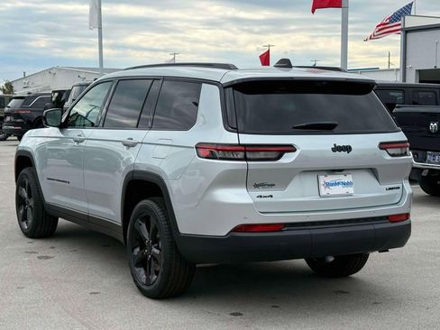 New 2025 Jeep Grand Cherokee L Limited w/ Luxury Tech Group II image 5